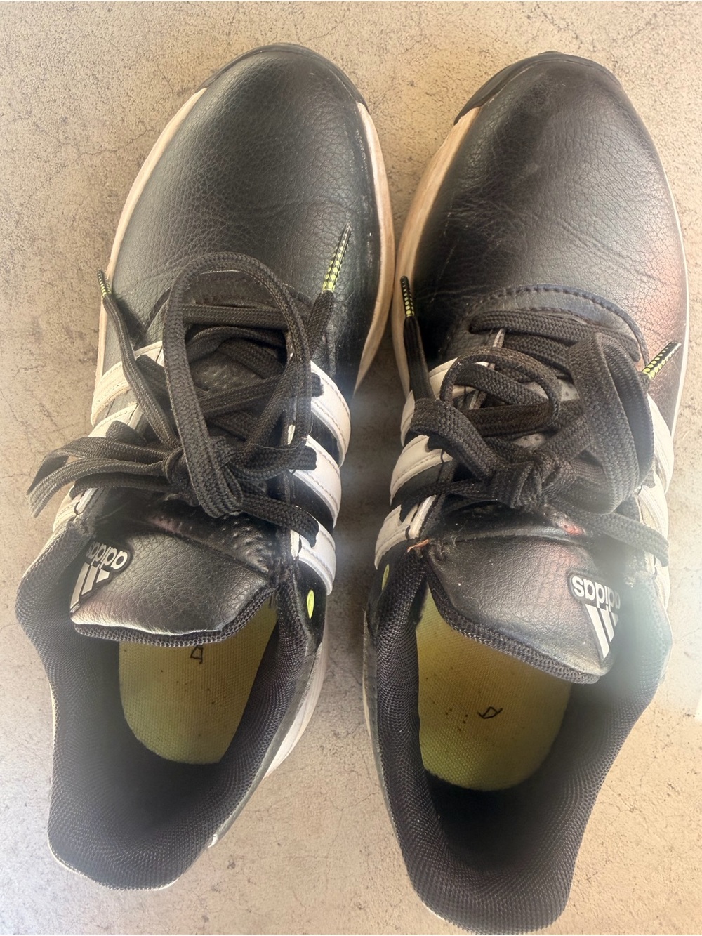 adidas Kids Black & White golf shoes Sz 3